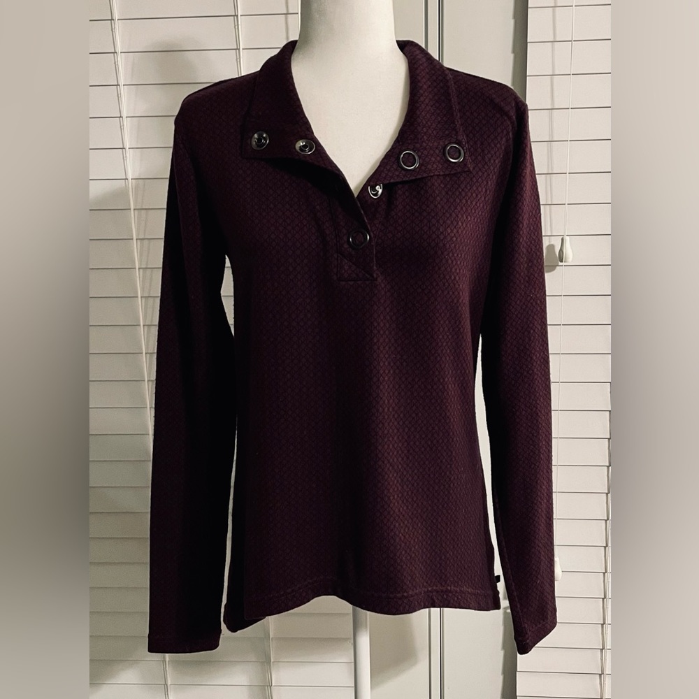 Merrell long sleeve 1/4 snap button pullover